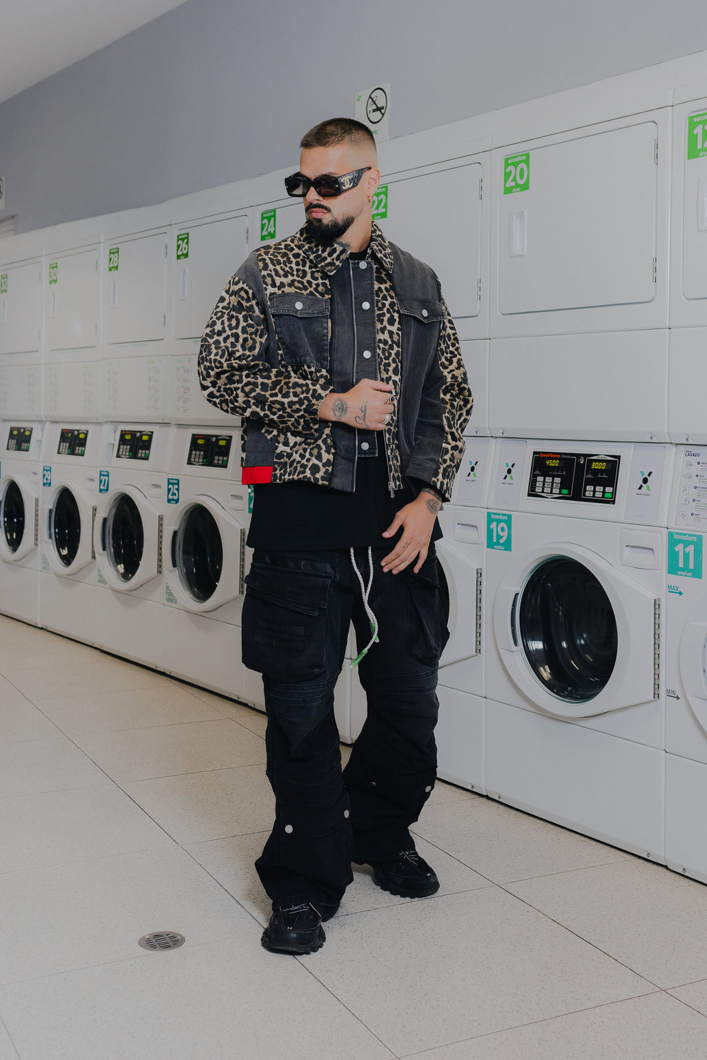 Pantalón Baggy Negro (Cargo Black)